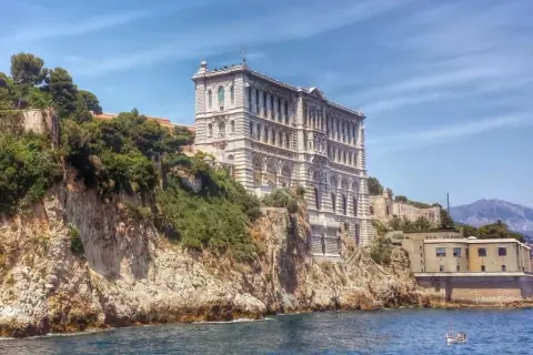 Oceanarium Monaco – Fascynujące życie morskie i atrakcje muzeum